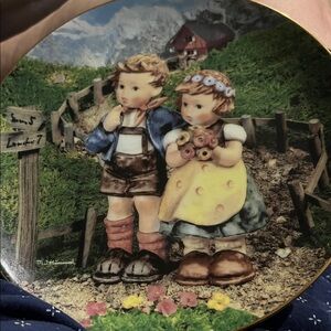 Hummel Decorative Plate with Children in Blue and Yellow